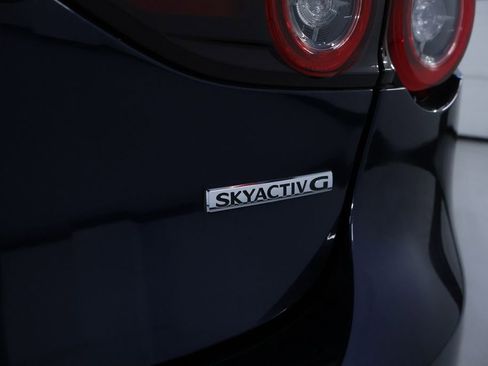 Used 2023 MAZDA MAZDA3 s image 11