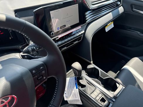 New 2026 Toyota Camry SE AWD/4WD image 22