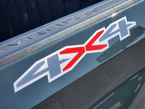 Certified 2025 Chevrolet Silverado 1500 LT image 13