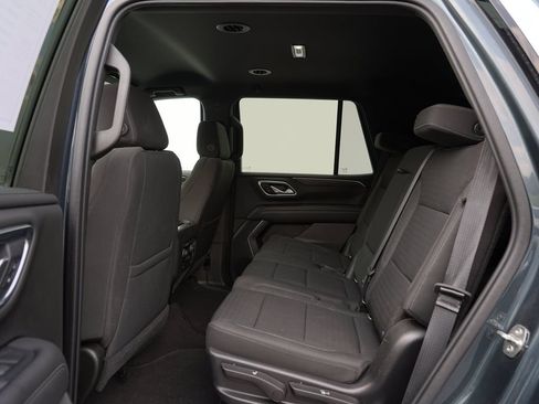 Used 2021 Chevrolet Tahoe LS AWD/4WD image 18