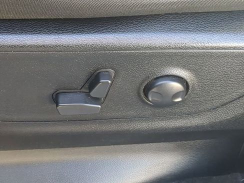 Used 2022 RAM 1500 Big Horn image 24