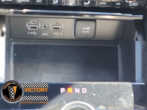 Certified 2024 Jeep Grand Cherokee Altitude image 29