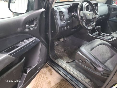 Used 2020 Chevrolet Colorado Z71 image 20