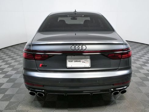 Used 2025 Audi S8 image 34