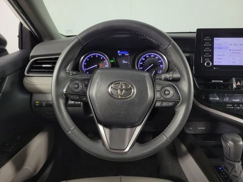 Used 2023 Toyota Camry SE w/ Convenience Package FWD image 21