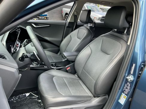 Used 2025 Kia Niro Wave FWD image 18