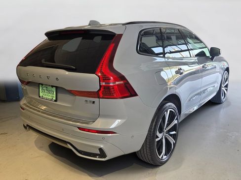 Certified 2024 Volvo XC60 B5 Ultimate w/ Protection Package Premier AWD/4WD image 5