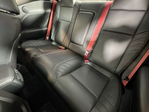 Used 2015 Dodge Challenger SRT Hellcat image 23