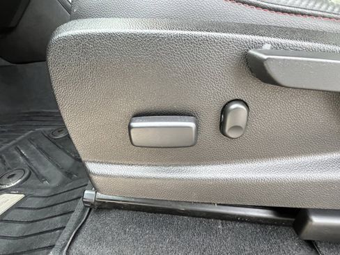 Used 2019 GMC Canyon All Terrain w/ All Terrain X Package image 13