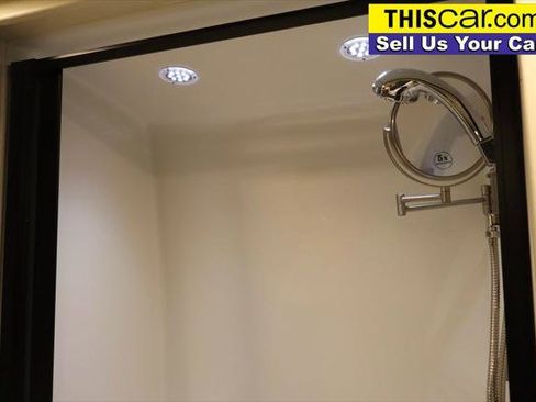 Used 2020 Mercedes-Benz Sprinter 2500 image 27