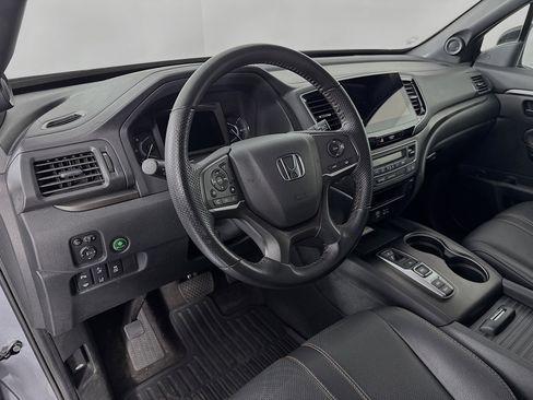 Certified 2023 Honda Passport TrailSport image 9