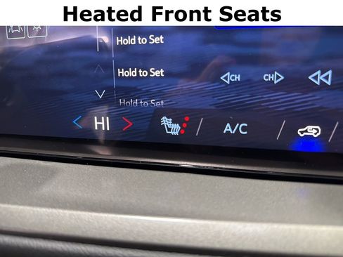 New 2026 Chevrolet Traverse LT w/ Midnight/Sport Edition image 3