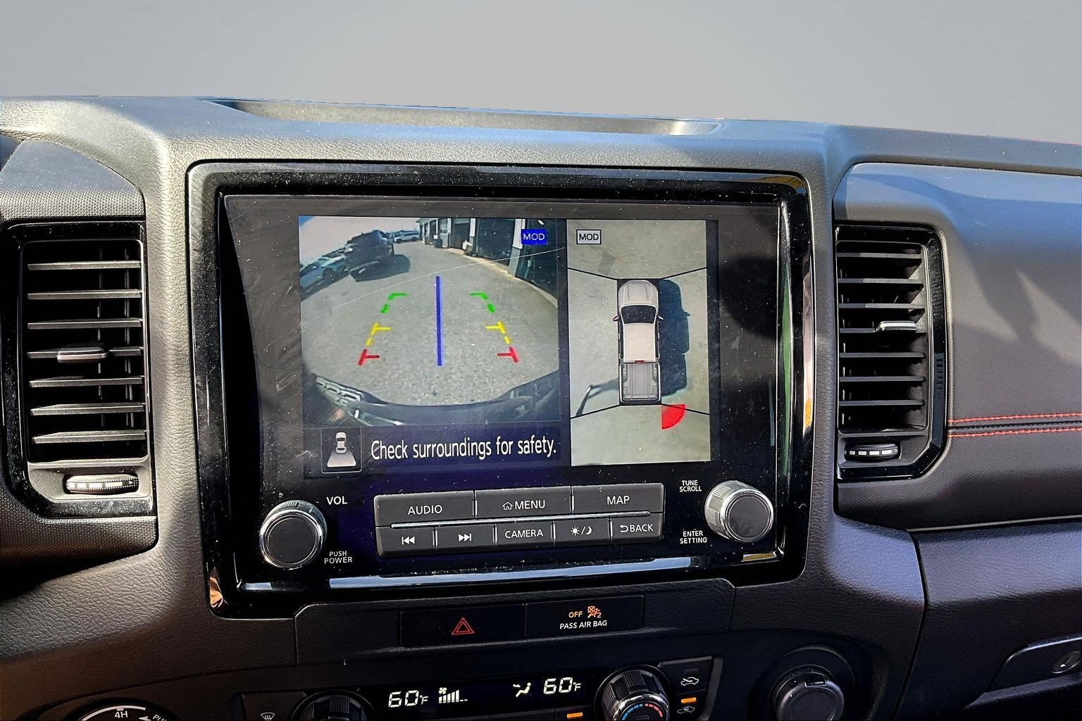 Used 2022 Nissan Frontier PRO-4X AWD/4WD image 11