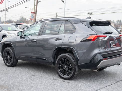 Used 2023 Toyota RAV4 XSE image 9