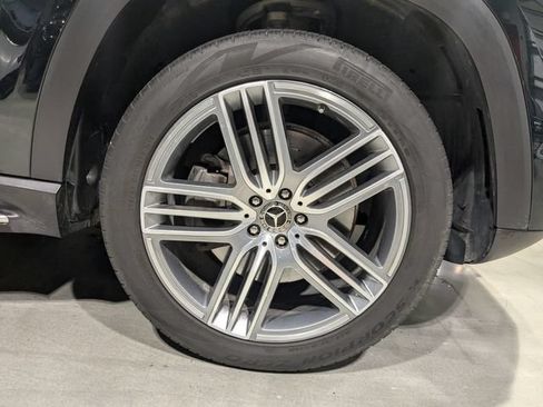 Used 2020 Mercedes-Benz GLS 450 4MATIC image 19