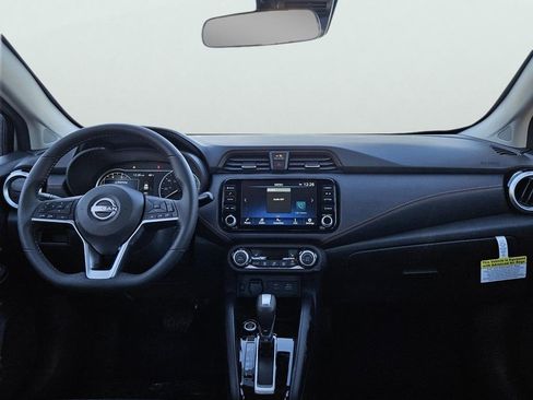 New 2025 Nissan Versa SR w/ Trunk Package image 11