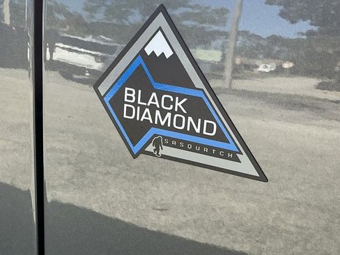 Certified 2022 Ford Bronco Black Diamond w/ Sasquatch Package image 21