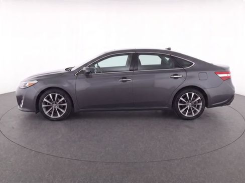 Used 2014 Toyota Avalon XLE Touring FWD image 6