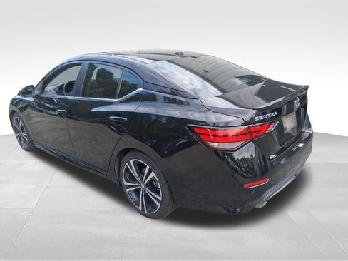 Used 2021 Nissan Sentra SR FWD image 8