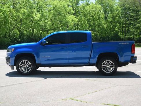 Used 2021 Chevrolet Colorado W/T w/ Custom Special Edition AWD/4WD image 20