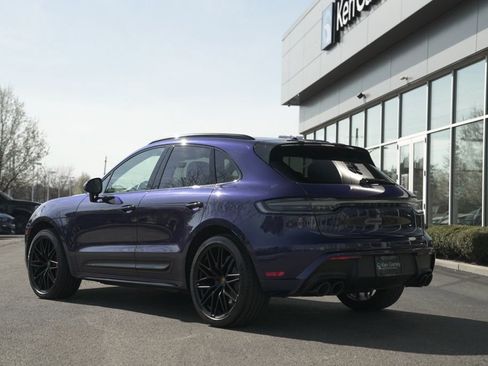 Used 2023 Porsche Macan GTS w/ Premium Package Plus AWD/4WD image 11