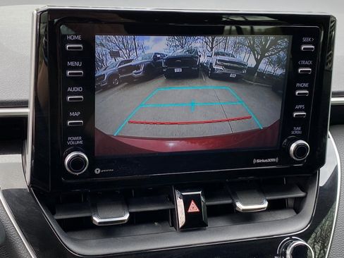 Used 2021 Toyota Corolla SE w/ Special Edition image 27