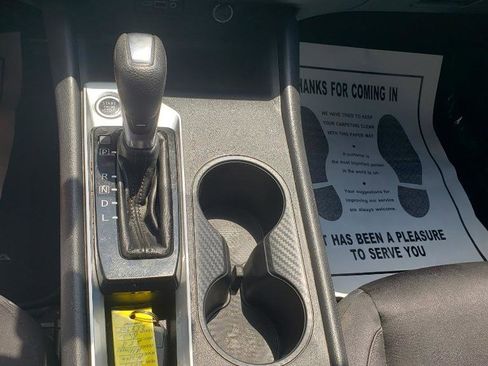 Used 2019 Nissan Altima 2.5 S FWD image 16