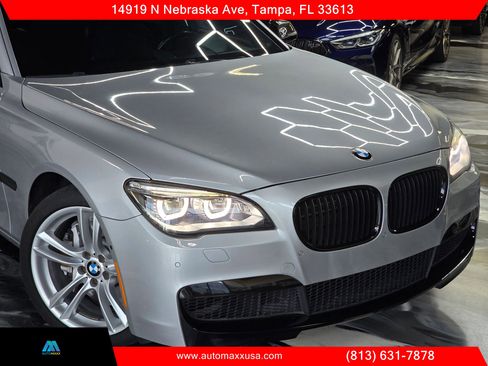 Used 2013 BMW 750Li RWD image 2
