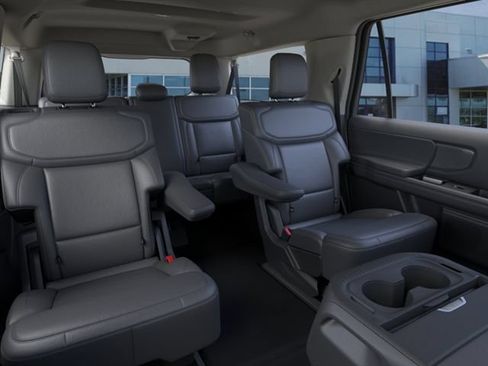 New 2026 Ford Expedition Max Active RWD image 11