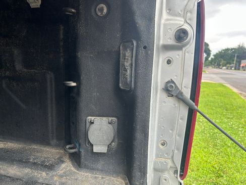 Used 2022 Chevrolet Silverado 3500 High Country image 35