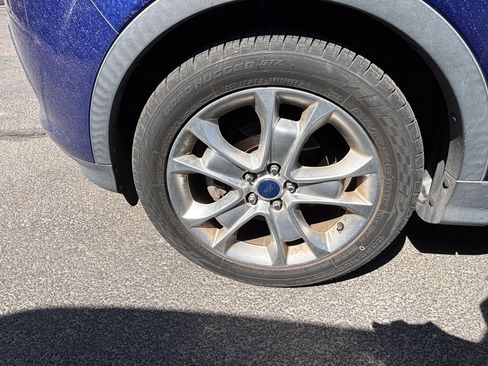 Used 2015 Ford Escape Titanium FWD image 6