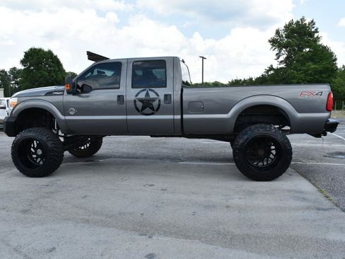 Used 2012 Ford F250 XL w/ PWR Equipment Group AWD/4WD image 9