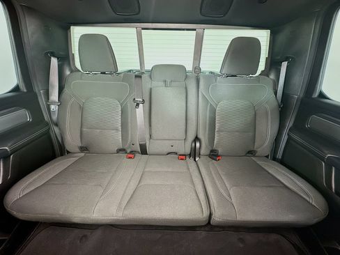 Used 2025 RAM 1500 Big Horn AWD/4WD image 13