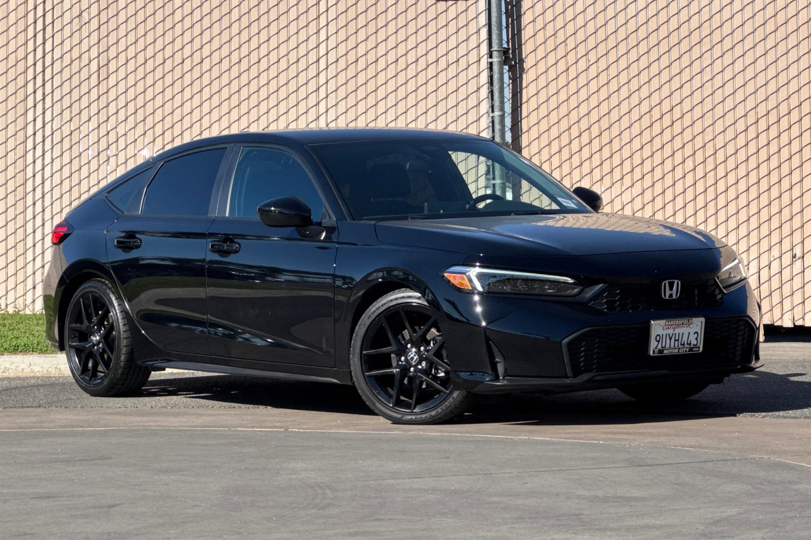 Used 2025 Honda Civic Sport image 2