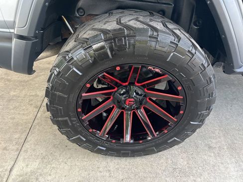 Used 2018 Jeep Wrangler Unlimited Sport S AWD/4WD image 17