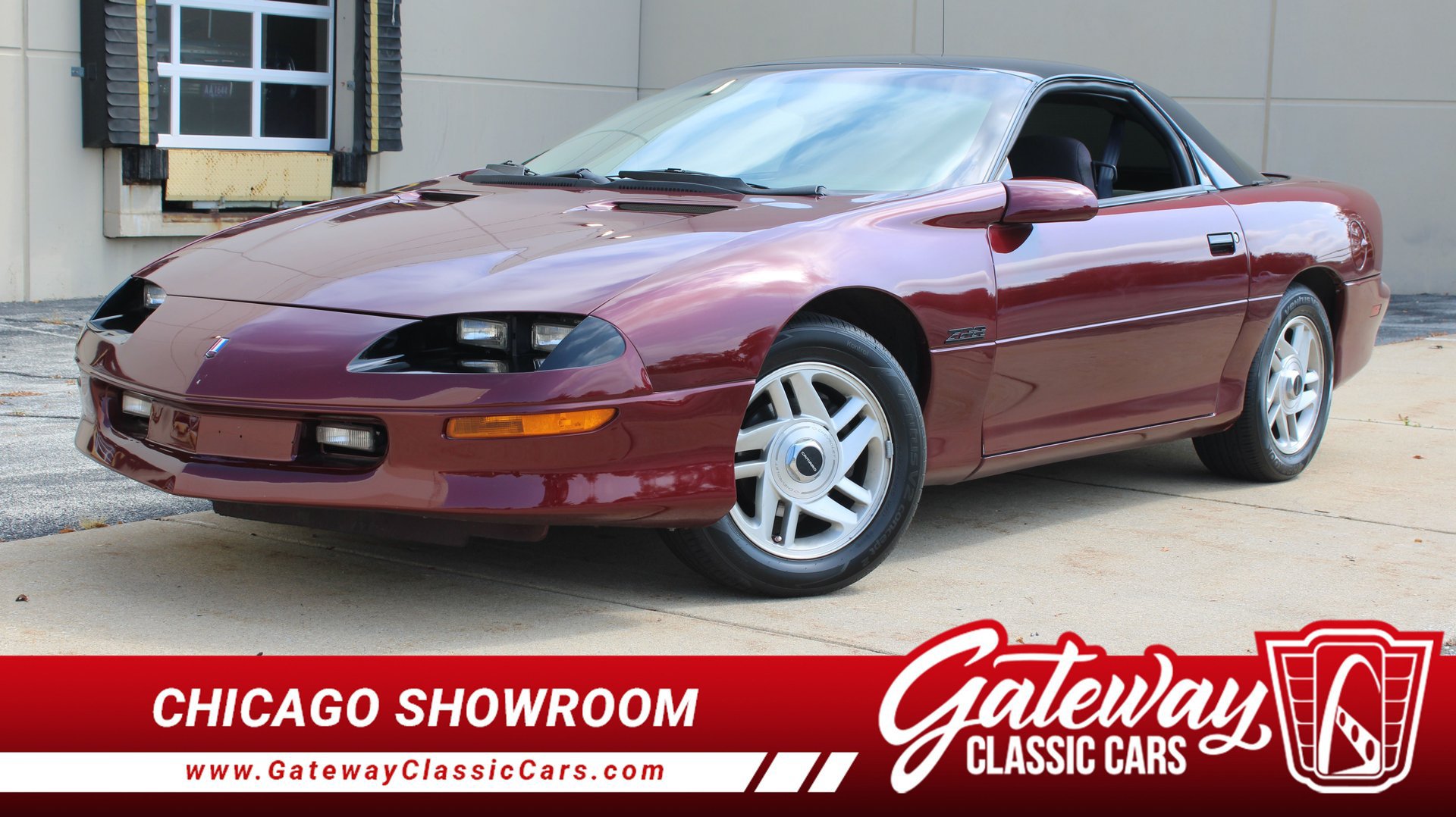 Used 1995 Chevrolet Camaro Z28 RWD image 1
