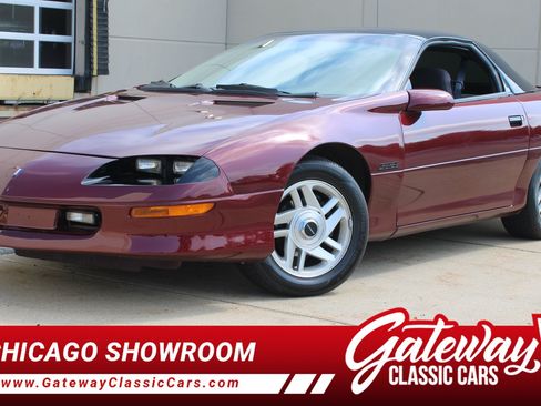 Used 1995 Chevrolet Camaro Z28 RWD image 1