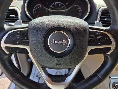 Used 2017 Jeep Grand Cherokee Limited w/ Trailer Tow Group IV AWD/4WD image 46