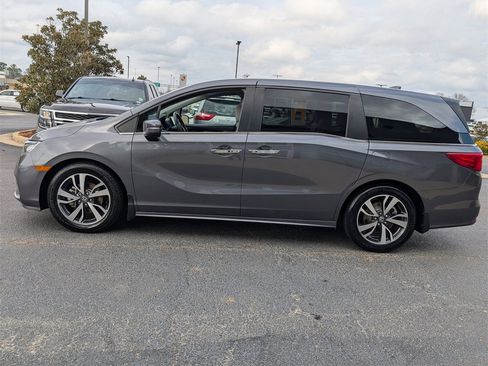 Used 2021 Honda Odyssey Touring image 7