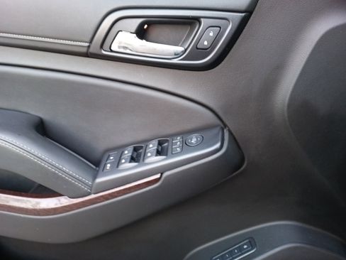 Used 2019 GMC Yukon XL SLT w/ Open Road Package image 23