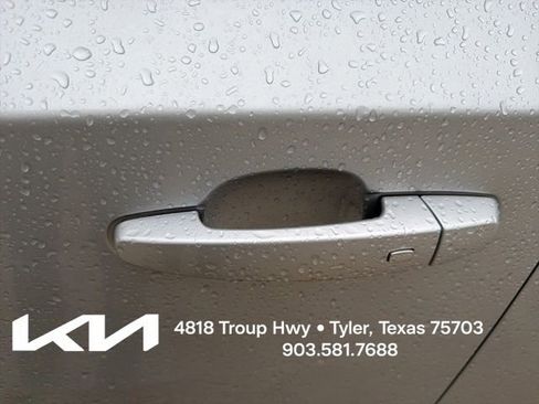 Used 2020 Chevrolet Traverse RS AWD/4WD image 6