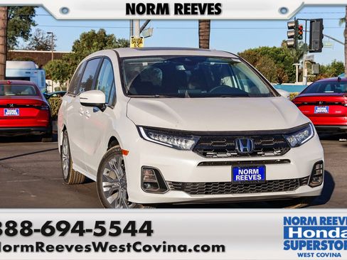 New 2026 Honda Odyssey Touring image 1