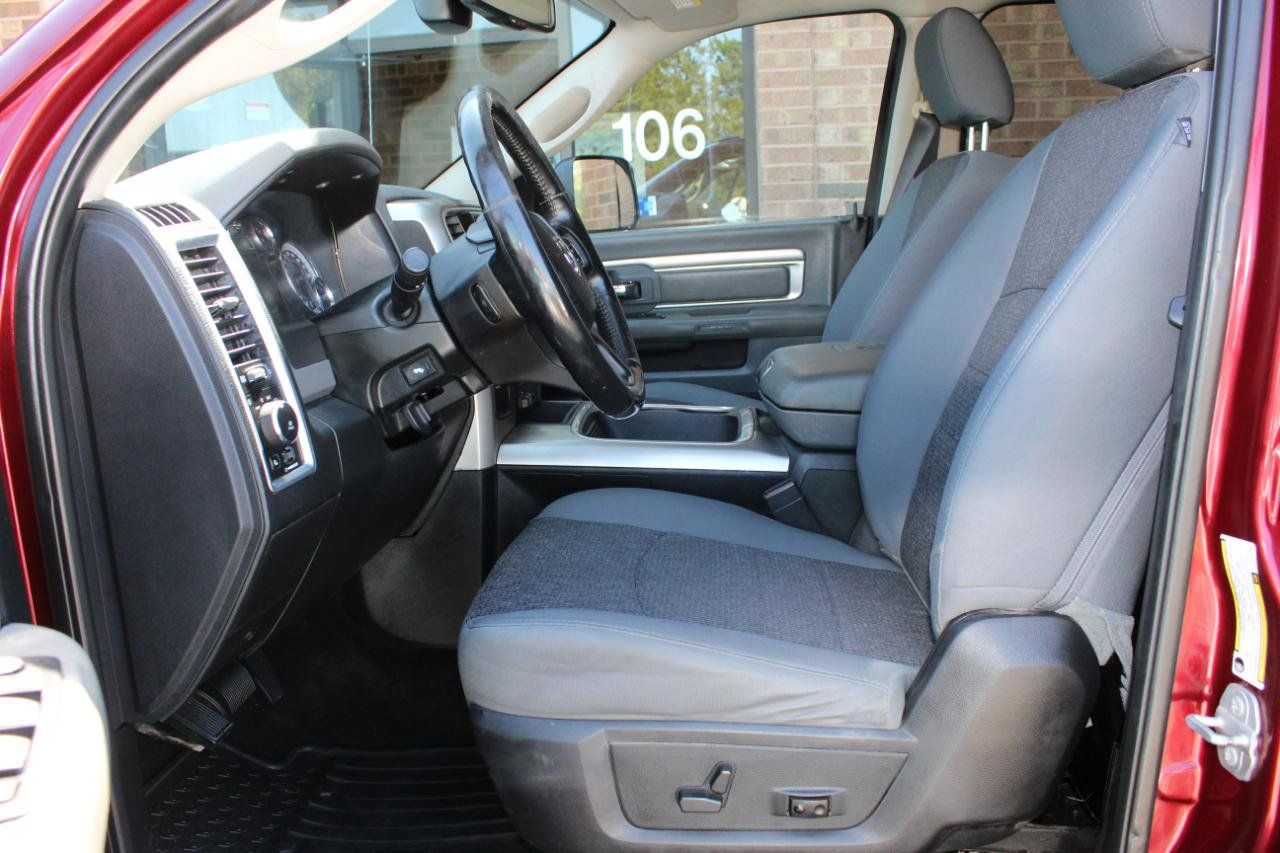 Used 2018 RAM 3500 Big Horn AWD/4WD image 13