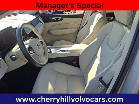 Certified 2023 Volvo XC60 B5 Plus w/ Climate Package image 13
