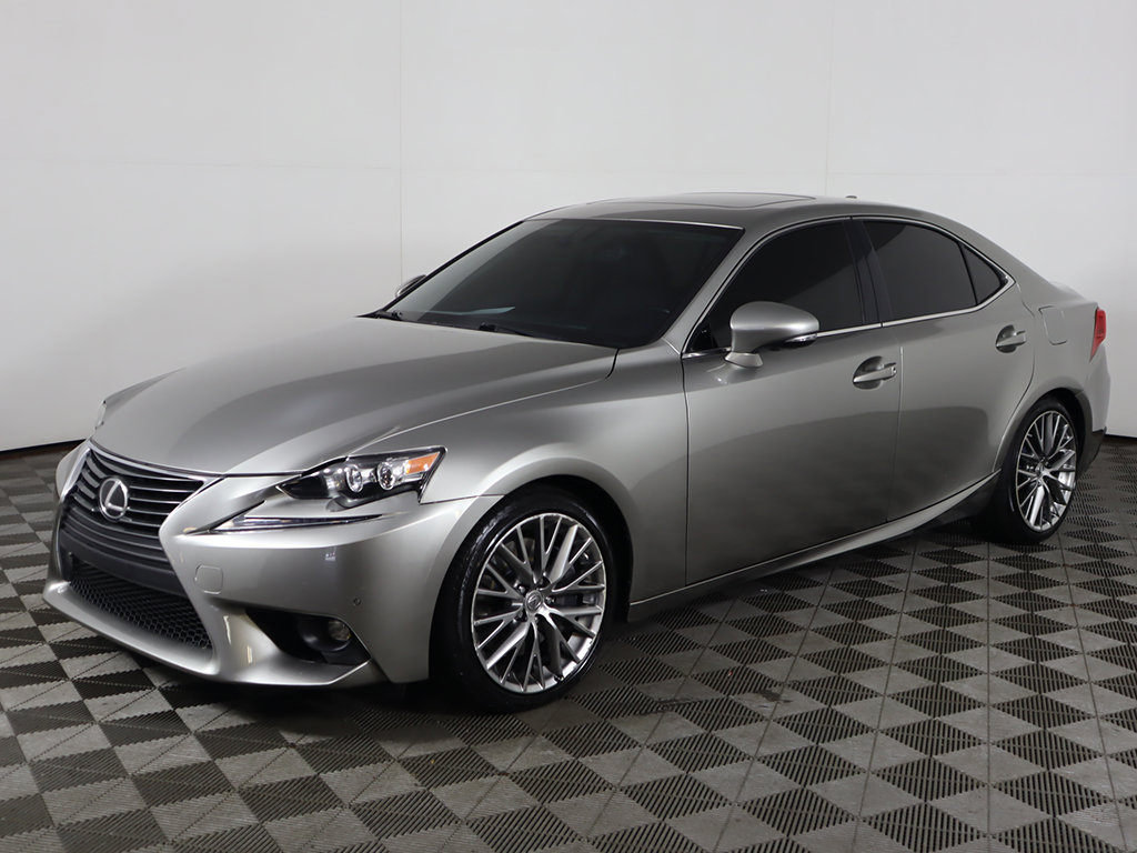 Used 2016 Lexus IS 300 AWD w/ Navigation System Package image 9