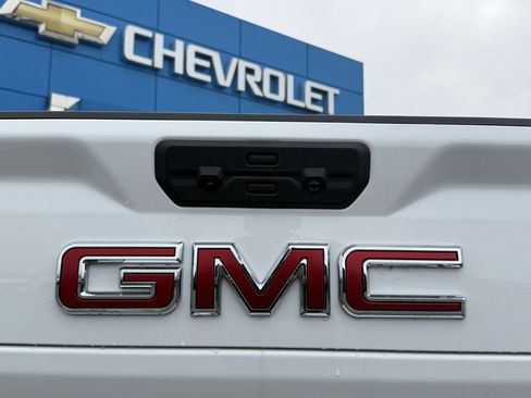 New 2026 GMC Sierra 2500 AT4 w/ AT4 Premium Plus Package image 10