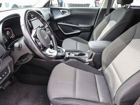 Certified 2023 Kia Soul EX image 19