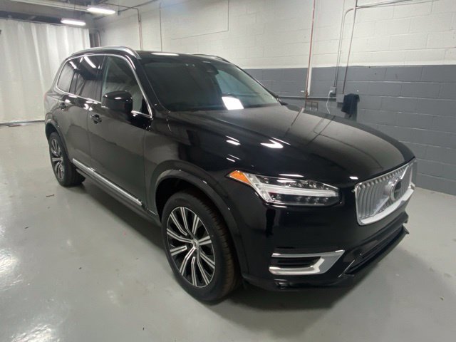 Used 2024 Volvo XC90 B5 Core w/ Climate Package AWD/4WD image 4