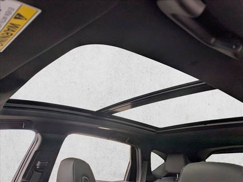 New 2026 Acura RDX SH-AWD image 17