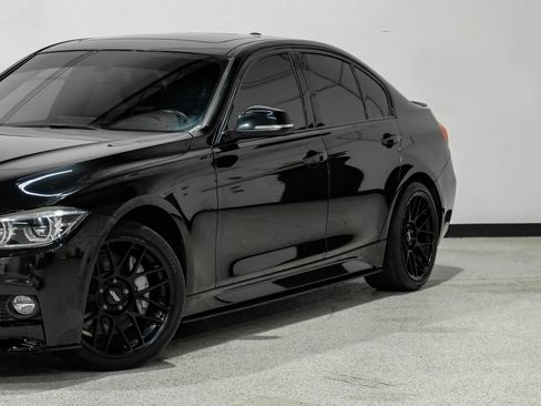 Used 2017 BMW 340i Sedan RWD image 11